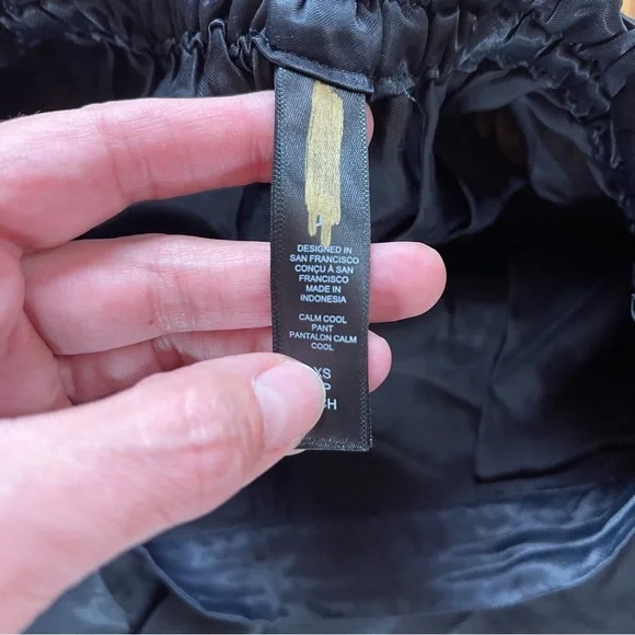 NEW Athleta Calm Cool Pant Black Wide Leg NWOT - Picture 6 of 7